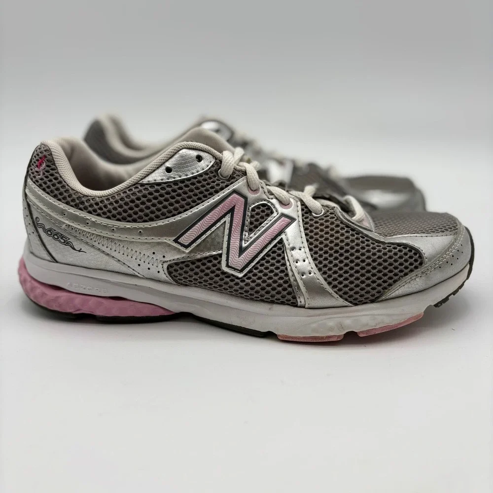 New Balance 665 Susan G Komen Walking Shoes Grey Silver Pink WW665KM Mens 8